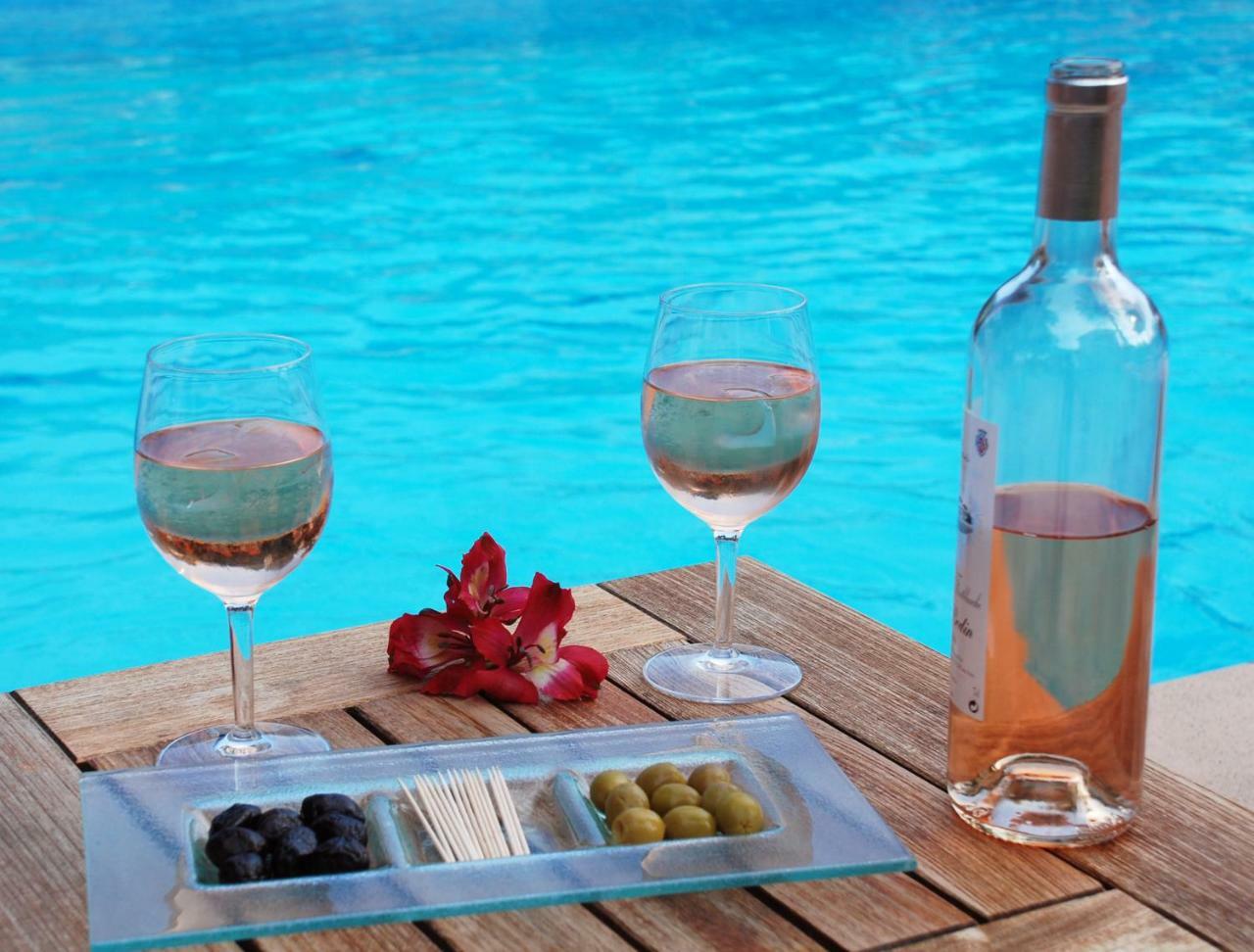 Les Jardins De - Parking Gratuit & Piscine Chauffee Hotel 3*